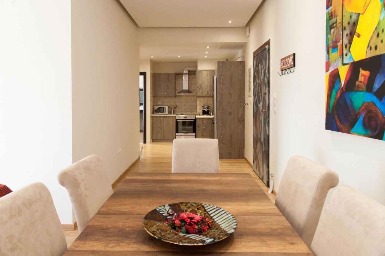 Modern Apt In Glyfada A Breath Away From The Sea - The View Афіни Екстер'єр фото