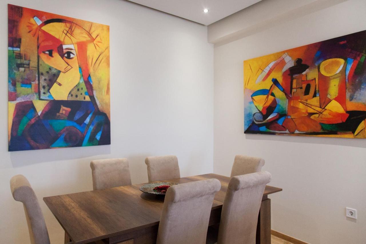 Modern Apt In Glyfada A Breath Away From The Sea - The View Афіни Екстер'єр фото