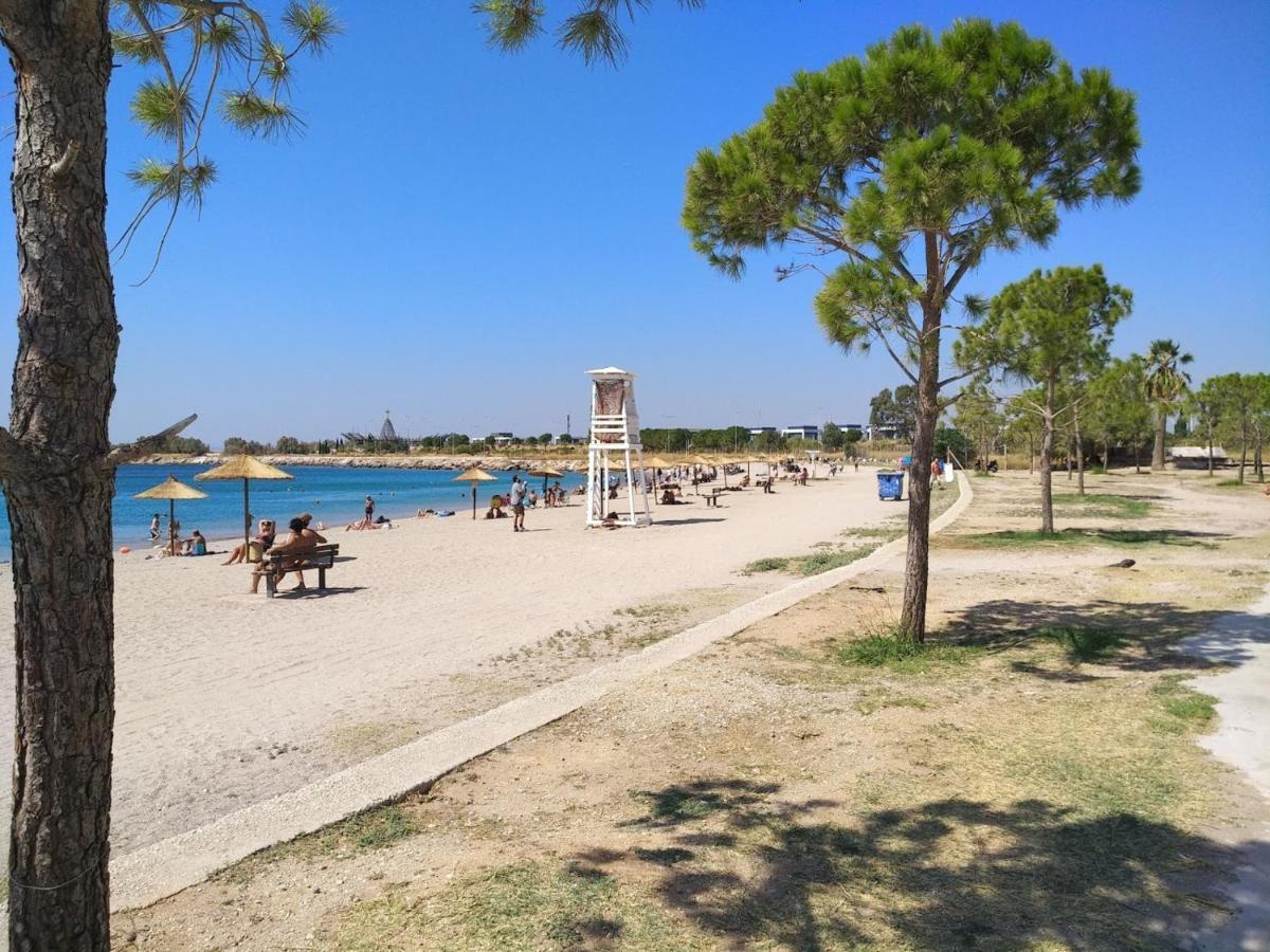 Modern Apt In Glyfada A Breath Away From The Sea - The View Афіни Екстер'єр фото